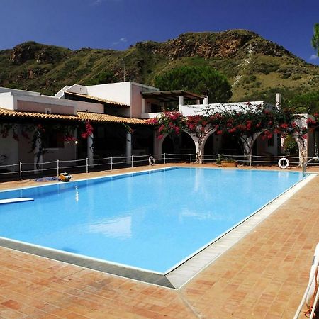 Villa Saracina Vulcano  Exterior photo