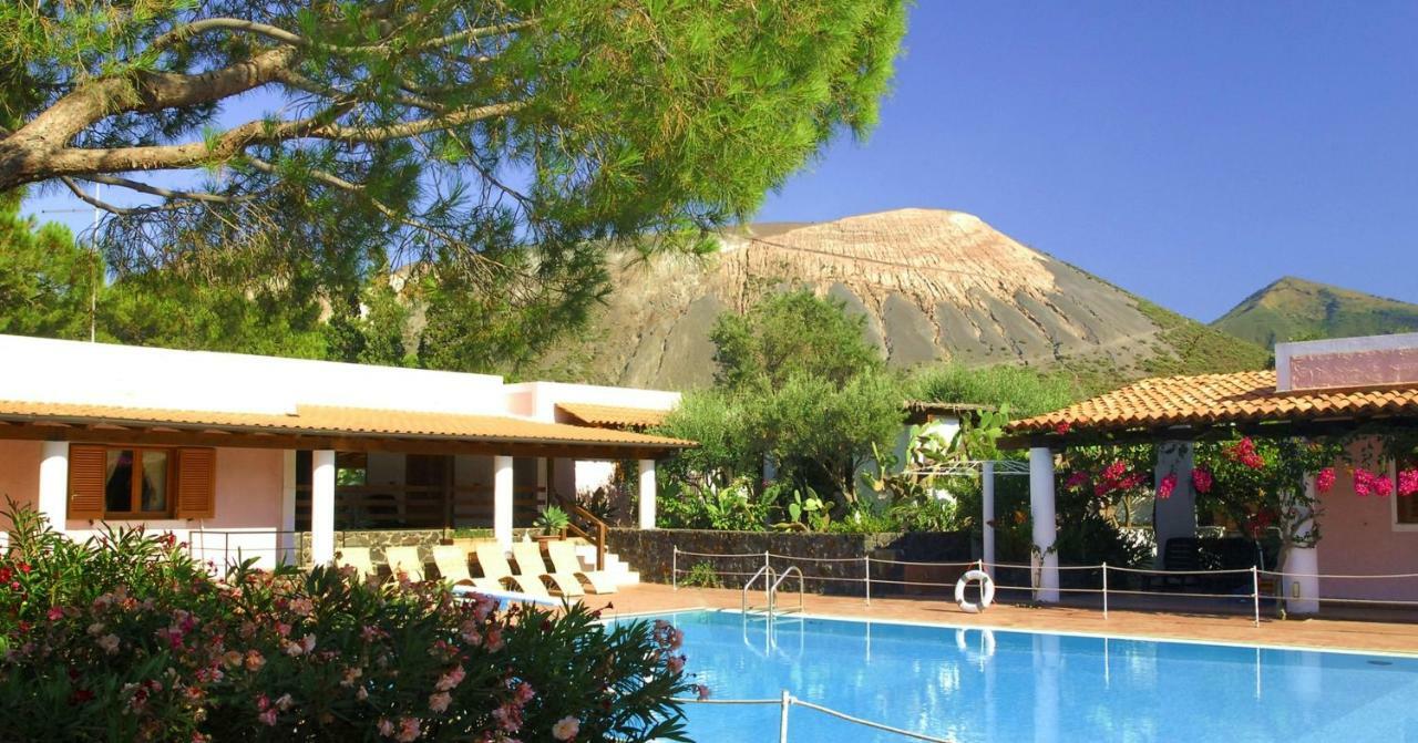 Villa Saracina Vulcano  Exterior photo
