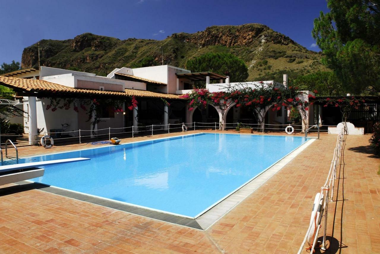 Villa Saracina Vulcano  Exterior photo
